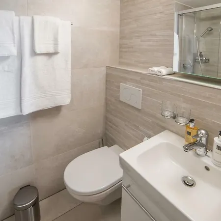 Haus Andy Апартаменти *